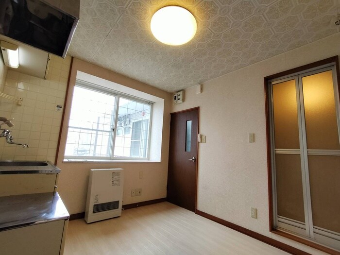 ラ・モンターニュの物件内観写真