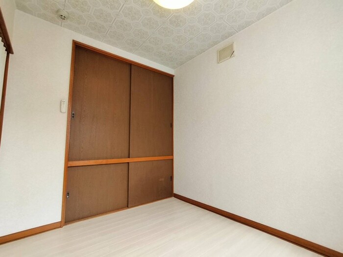 ラ・モンターニュの物件内観写真