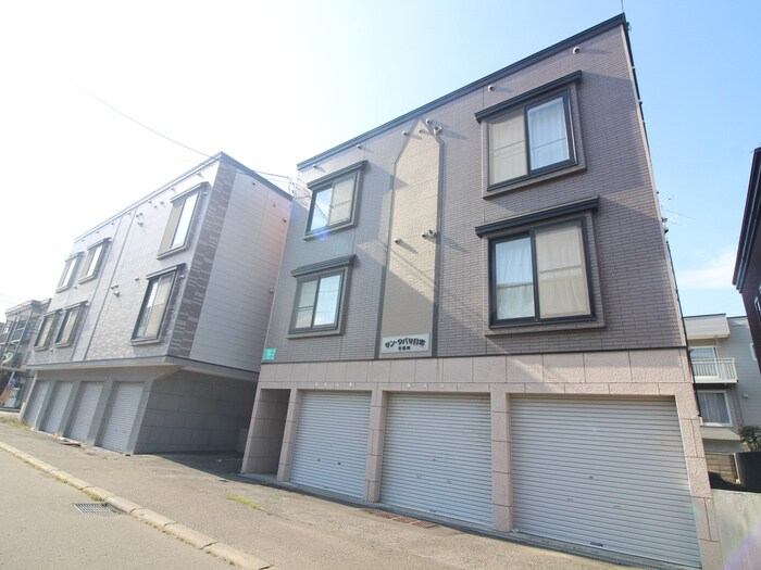 サン・タバサ月寒参番館の物件外観写真