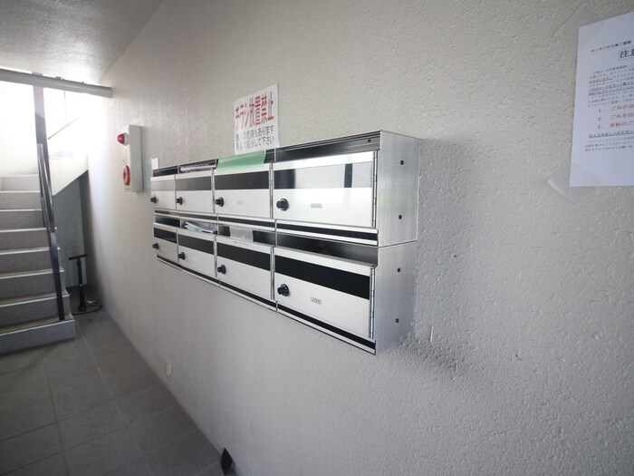 サン・タバサ月寒参番館の物件外観写真