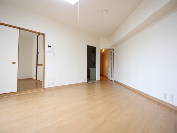 ア－ベインハウス中の島の物件内観写真