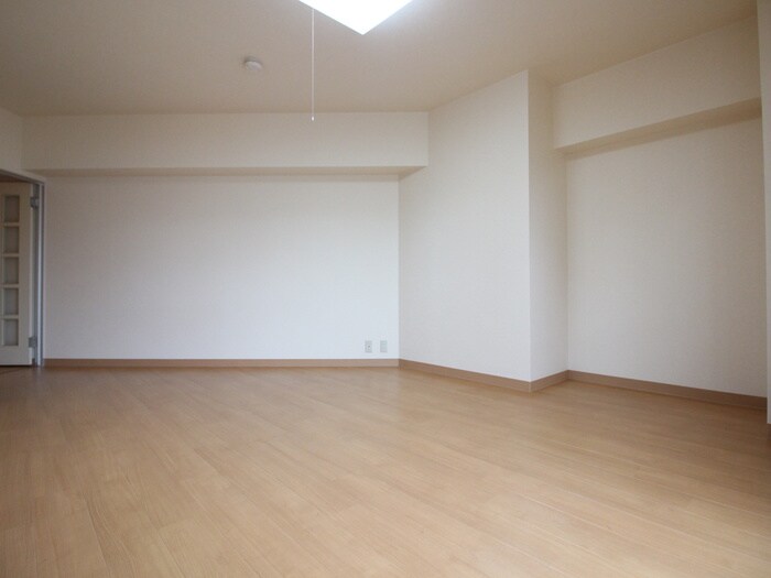 ア－ベインハウス中の島の物件内観写真