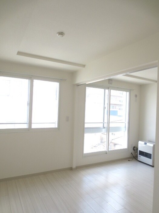 エルシア北２条の物件内観写真