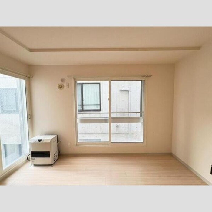 エルシア北２条の物件内観写真