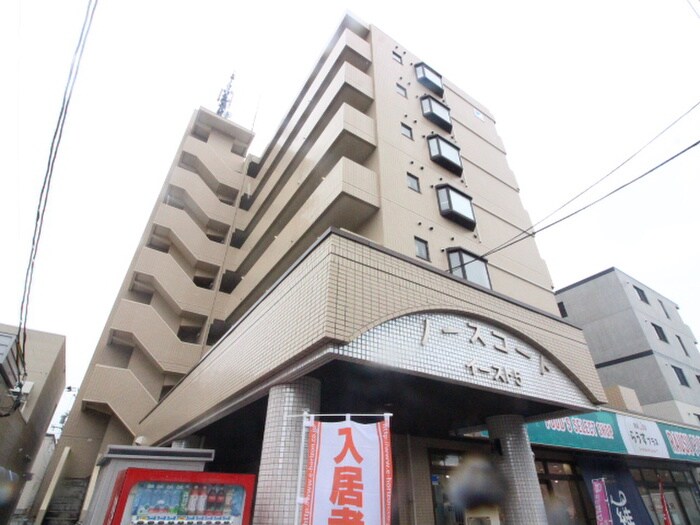 ローヤルハイツ月寒東５の物件外観写真