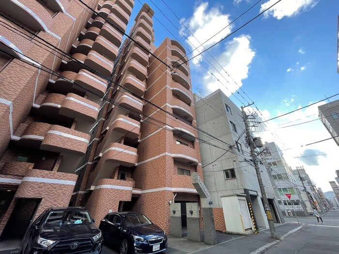 コトン大通中央の物件外観写真