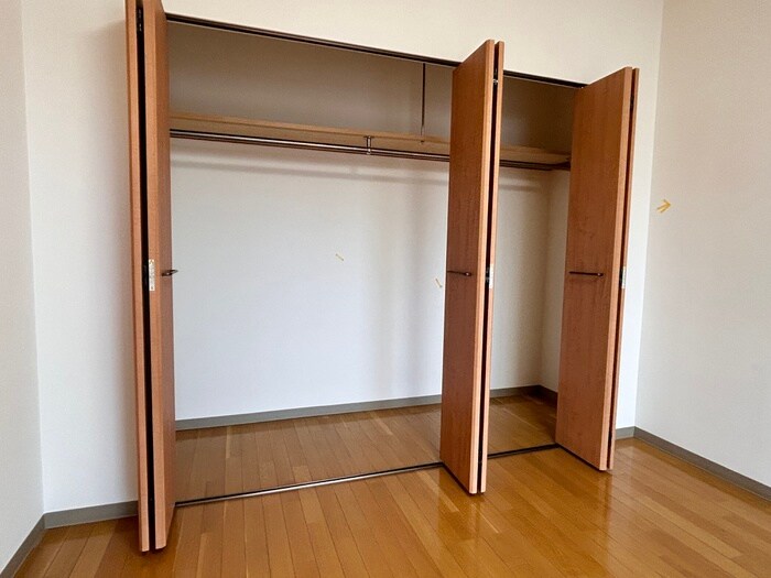 エクセルカムズの物件内観写真