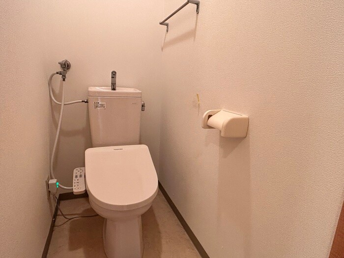 エクセルカムズの物件内観写真