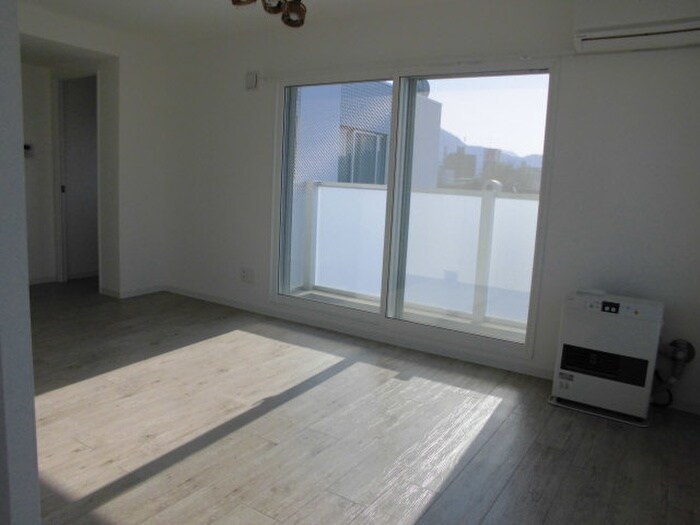 エール学園前の物件内観写真