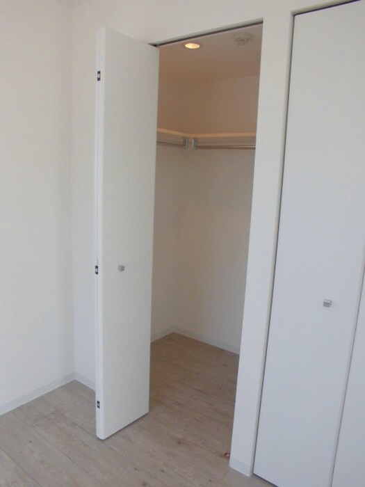 エール学園前の物件内観写真