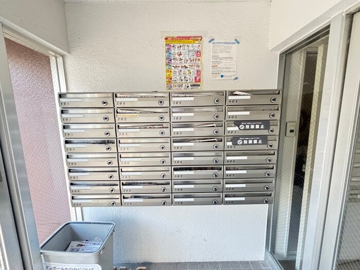 レジデンスふれあいの物件外観写真