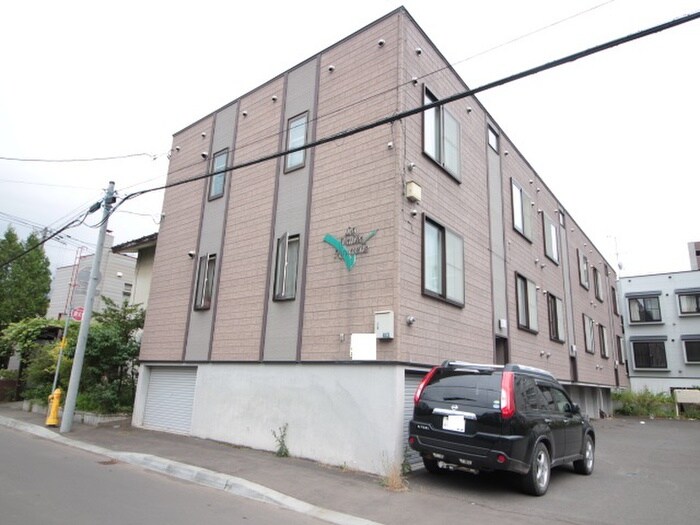 LA　VALLEE　NOUVELLEの物件外観写真