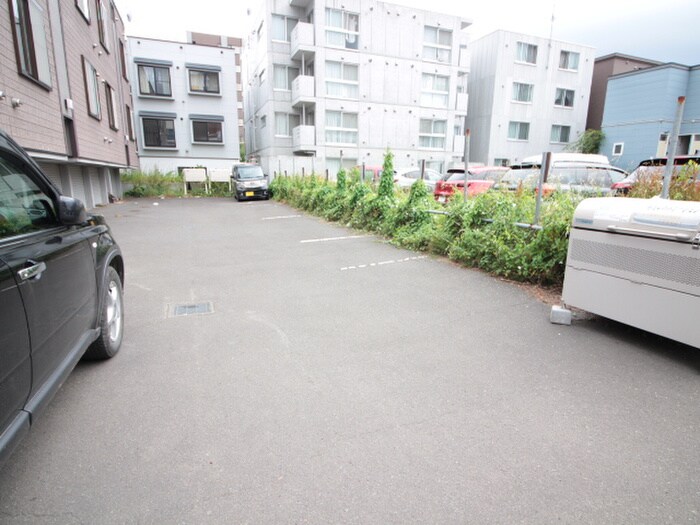 LA　VALLEE　NOUVELLEの物件外観写真