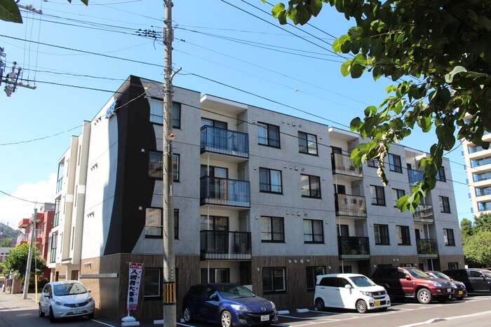 REEF nestの物件外観写真