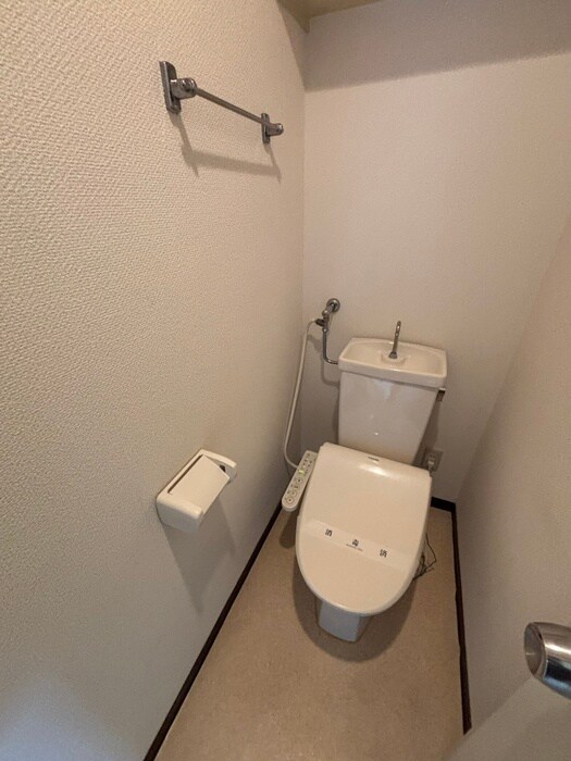 ＥＹＥ ＳＴＡＧＥ　山鼻の物件内観写真