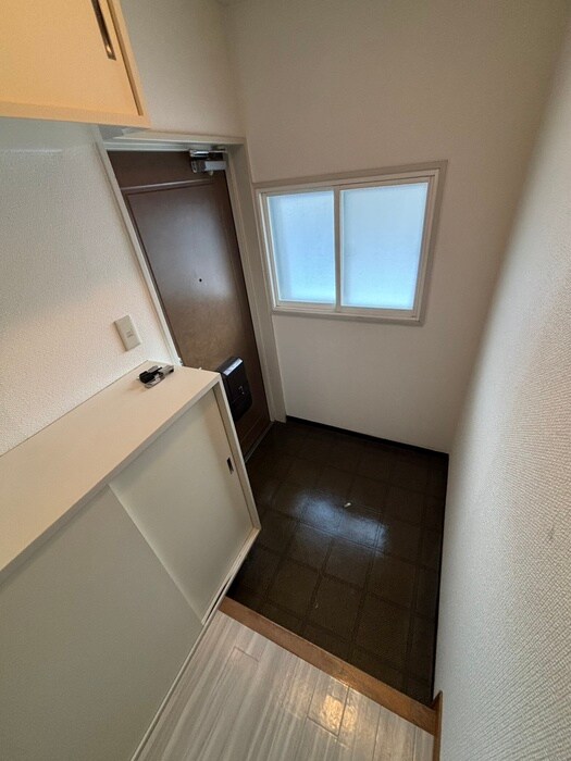 ＥＹＥ ＳＴＡＧＥ　山鼻の物件内観写真