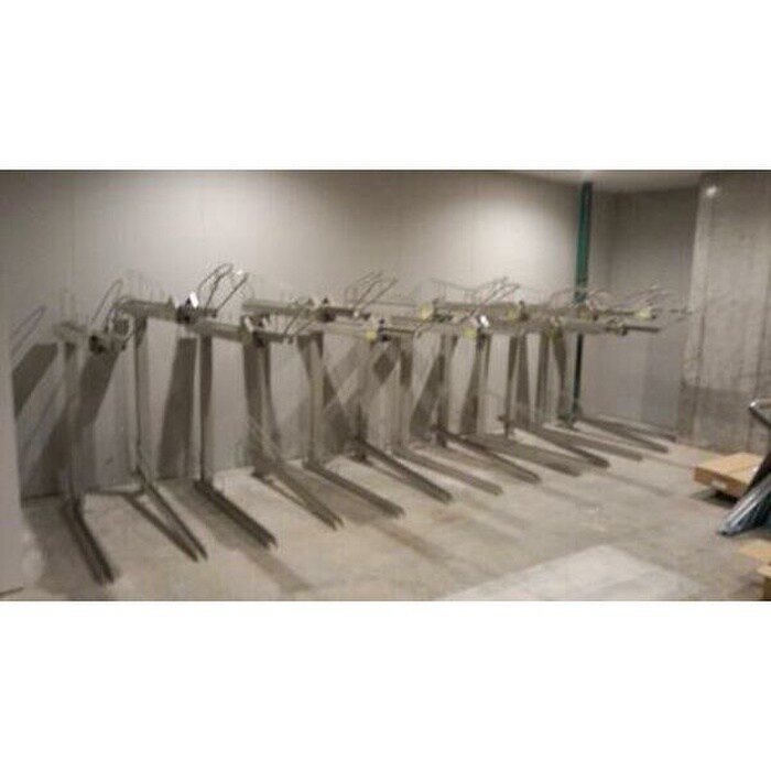 スペチアーレ・プリーモの物件外観写真