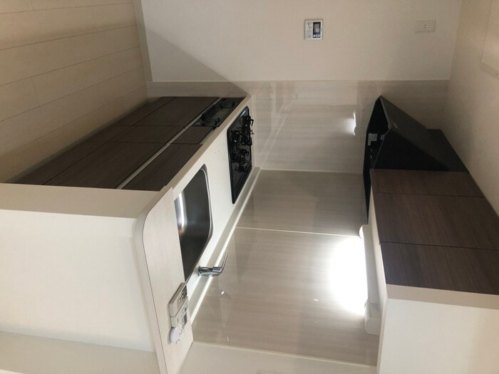 スペチアーレ・プリーモの物件内観写真