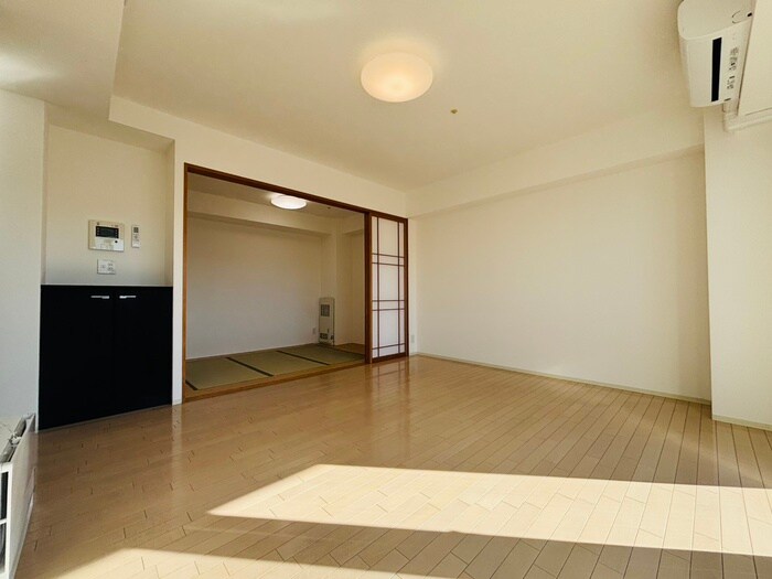 知事公館前タワーレジデンスの物件内観写真