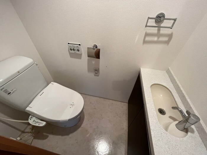 知事公館前タワーレジデンスの物件内観写真