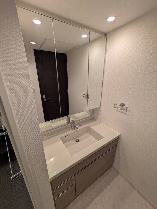 知事公館前タワーレジデンスの物件内観写真