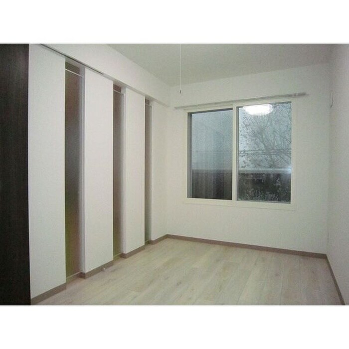 グランデプレシア環状通東の物件内観写真