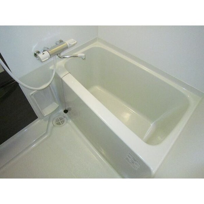 グランデプレシア環状通東の物件内観写真