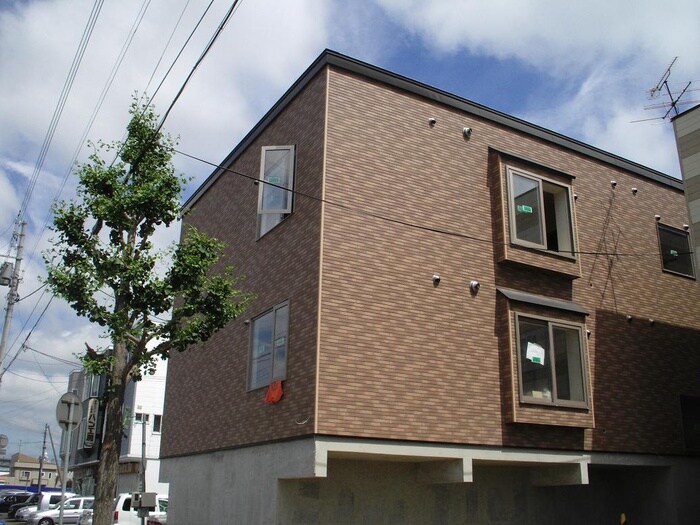 フロル　ドゥ　コルザの物件外観写真