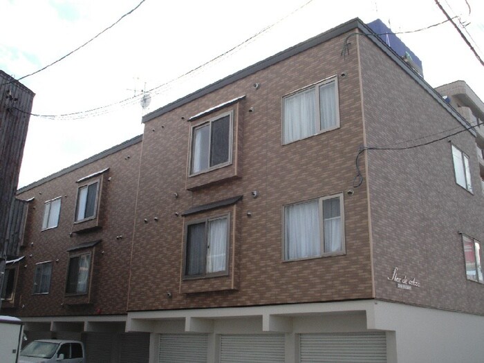 フロル　ドゥ　コルザの物件外観写真