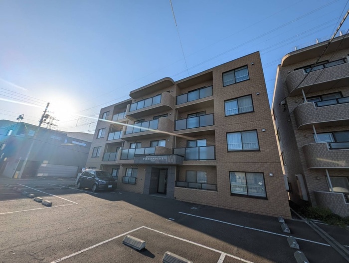 パークレジデンス宮の沢の物件外観写真