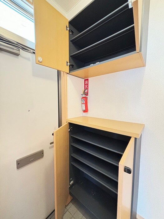 ジーリョBの物件内観写真