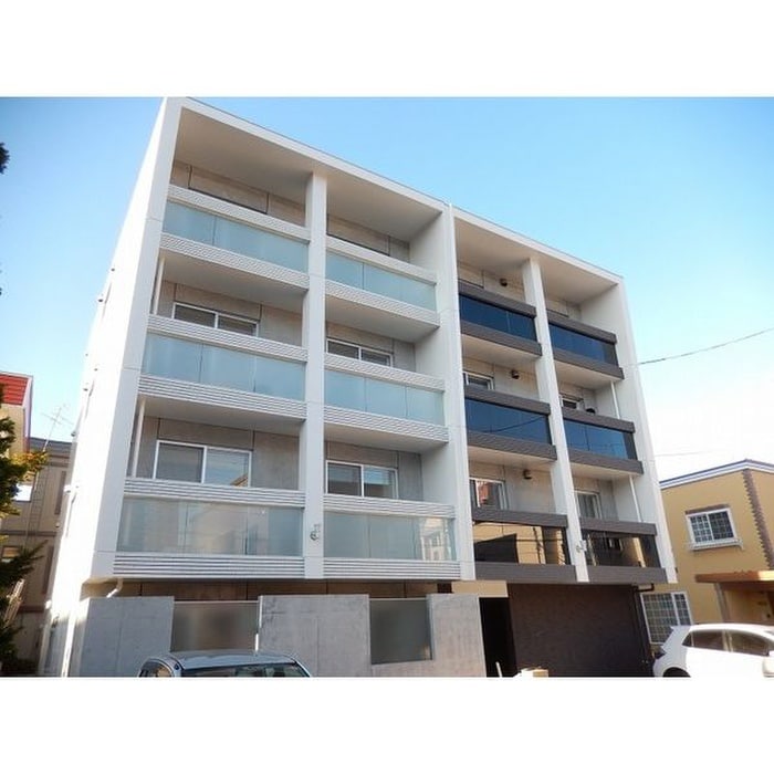 ブランシャール琴似の物件外観写真