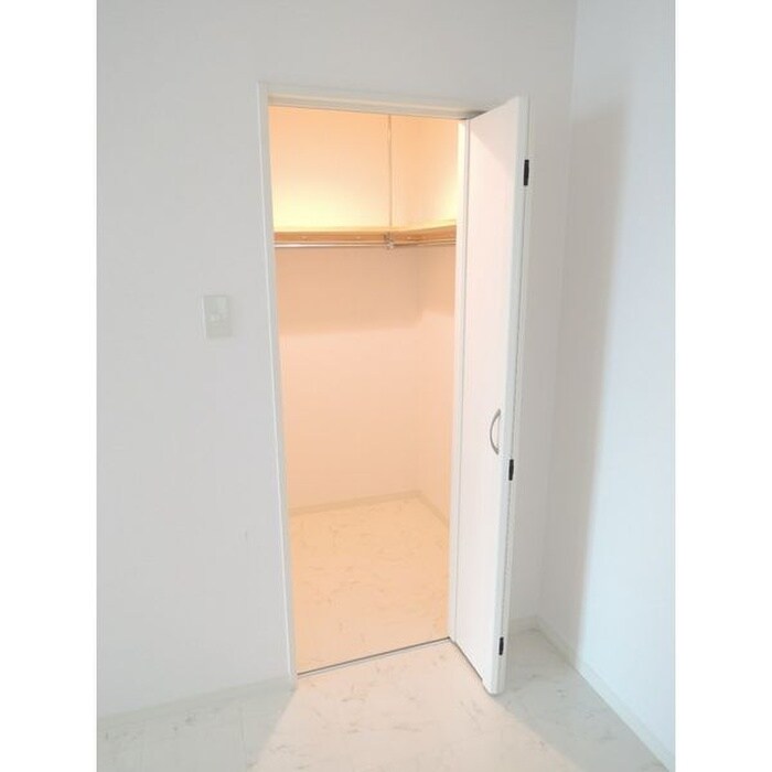 グランメ－ル二十四軒１－２Ｄの物件内観写真