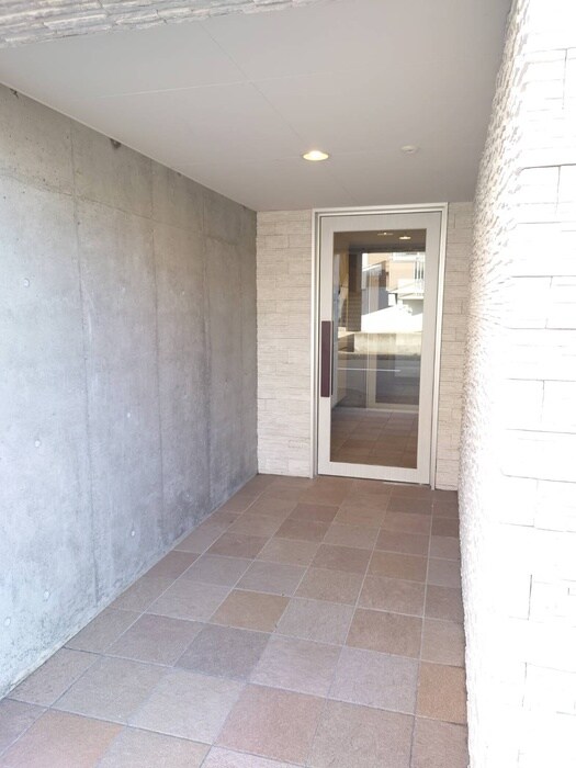 アッパーヴィレッジ栄町の物件外観写真