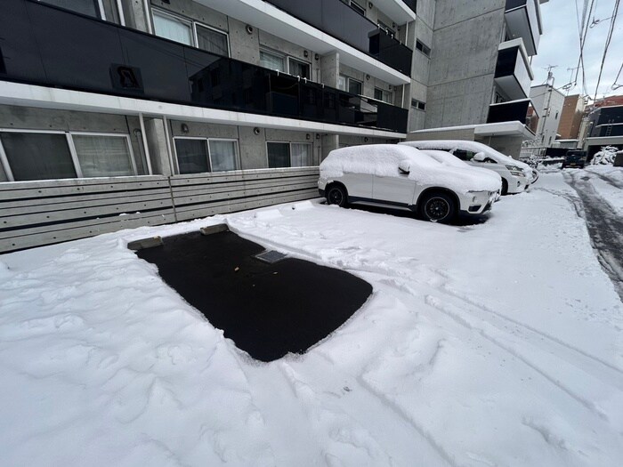 Dolce Vita GAKUENMAEの物件外観写真