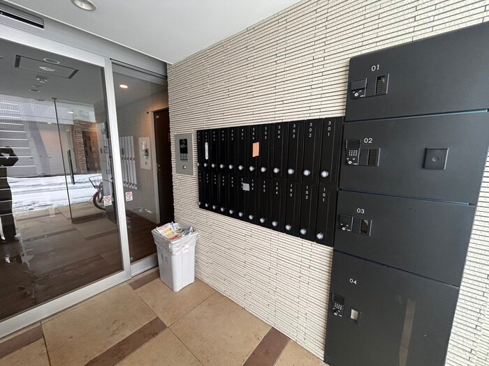 Dolce Vita GAKUENMAEの物件外観写真