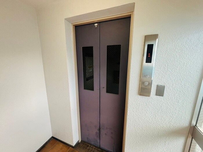 第７ＡＭＳ円山の物件外観写真