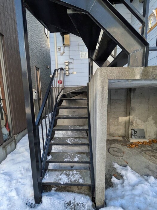 ストラ－ダ中の島の物件外観写真