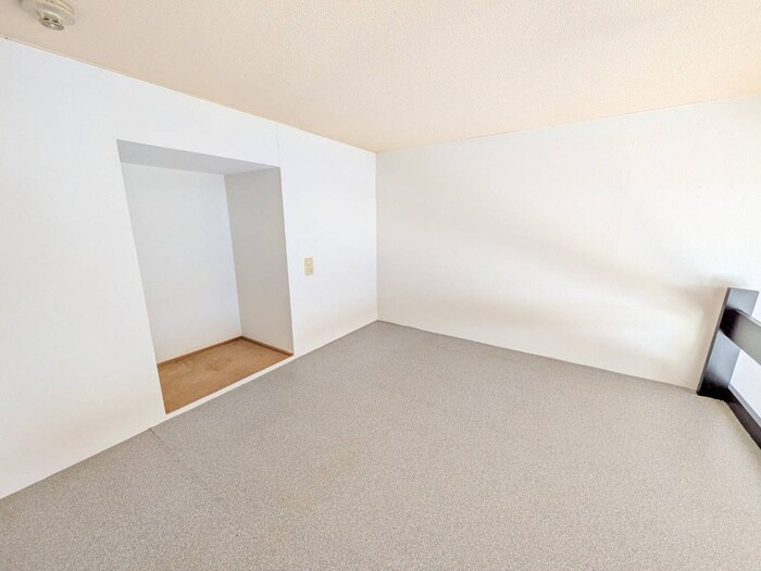 ストラ－ダ中の島の物件内観写真