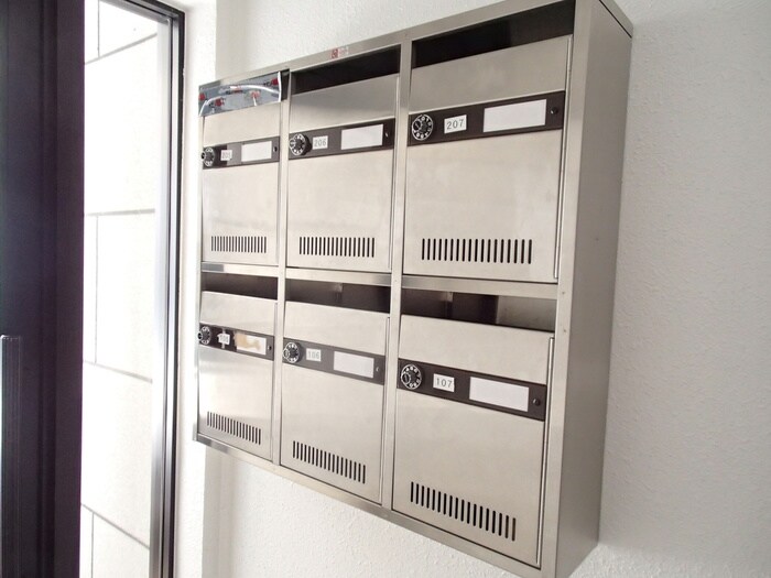 モンレーヴⅤの物件外観写真