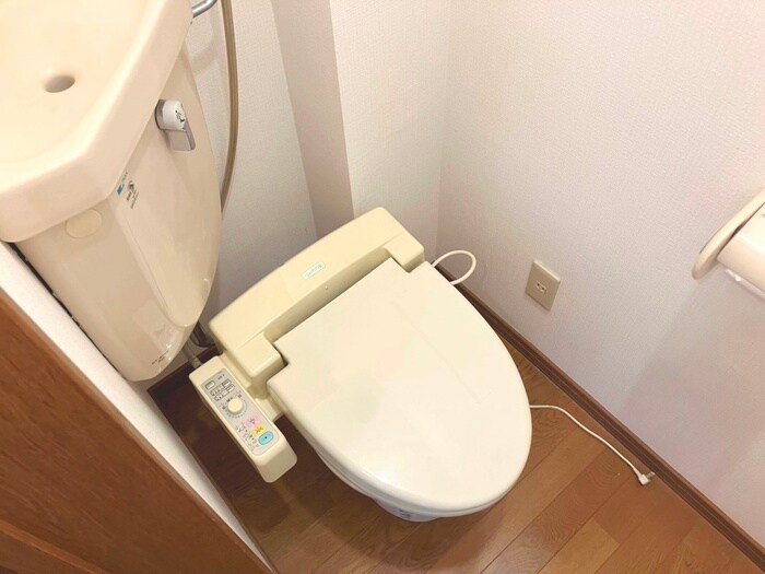 リッチタウン栄通五番館の物件内観写真