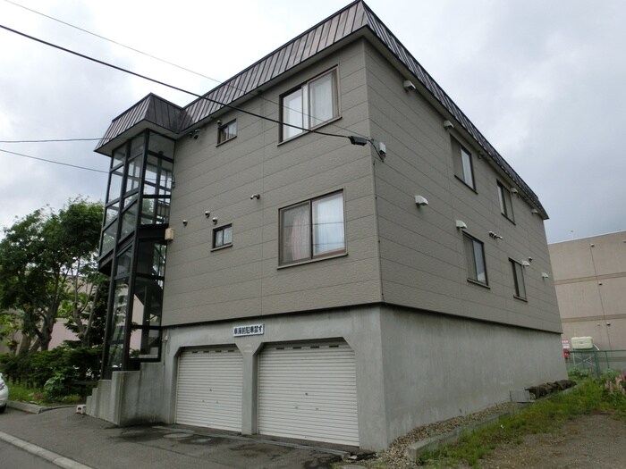 アーバン南郷の物件外観写真