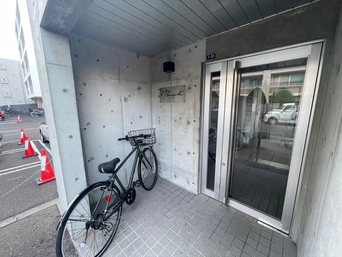 パナシェ宮の森の物件外観写真