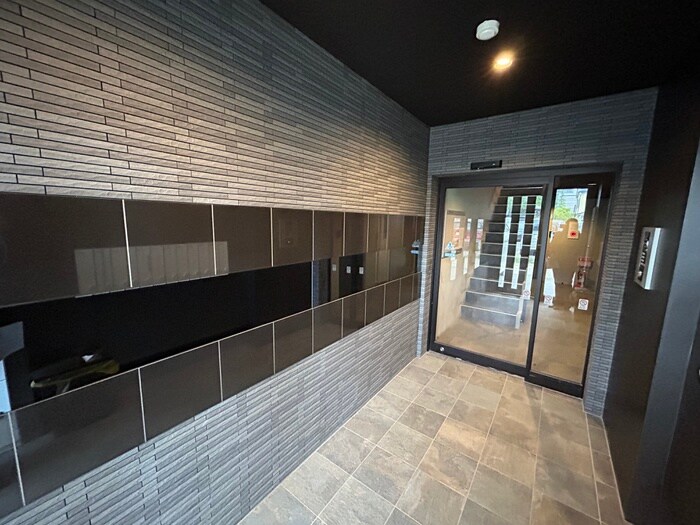 ＡＬＰＨＡ南8条の物件外観写真