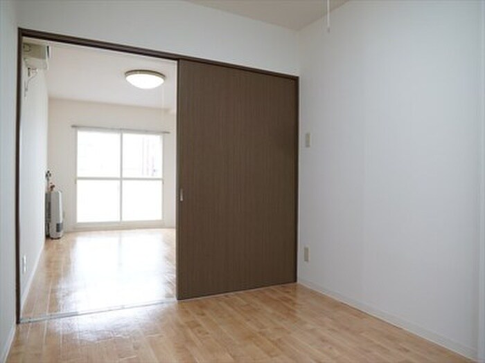 ウイング北14条の物件内観写真