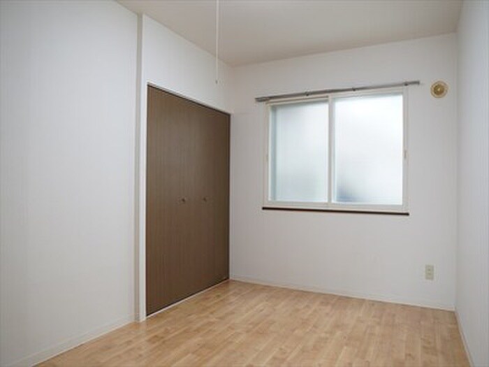 ウイング北14条の物件内観写真