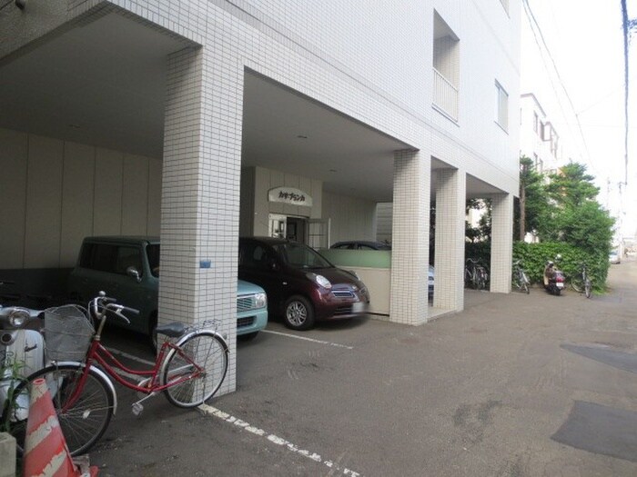 カサブランカの物件外観写真