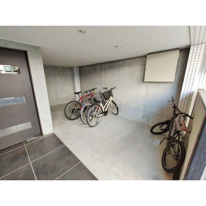 ル・ソレイユの物件外観写真