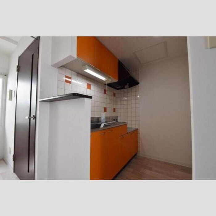 ル・ソレイユの物件内観写真