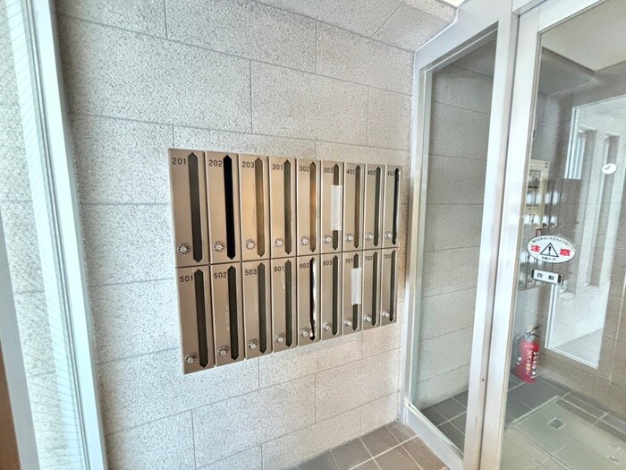 マッシモ北3条の物件外観写真